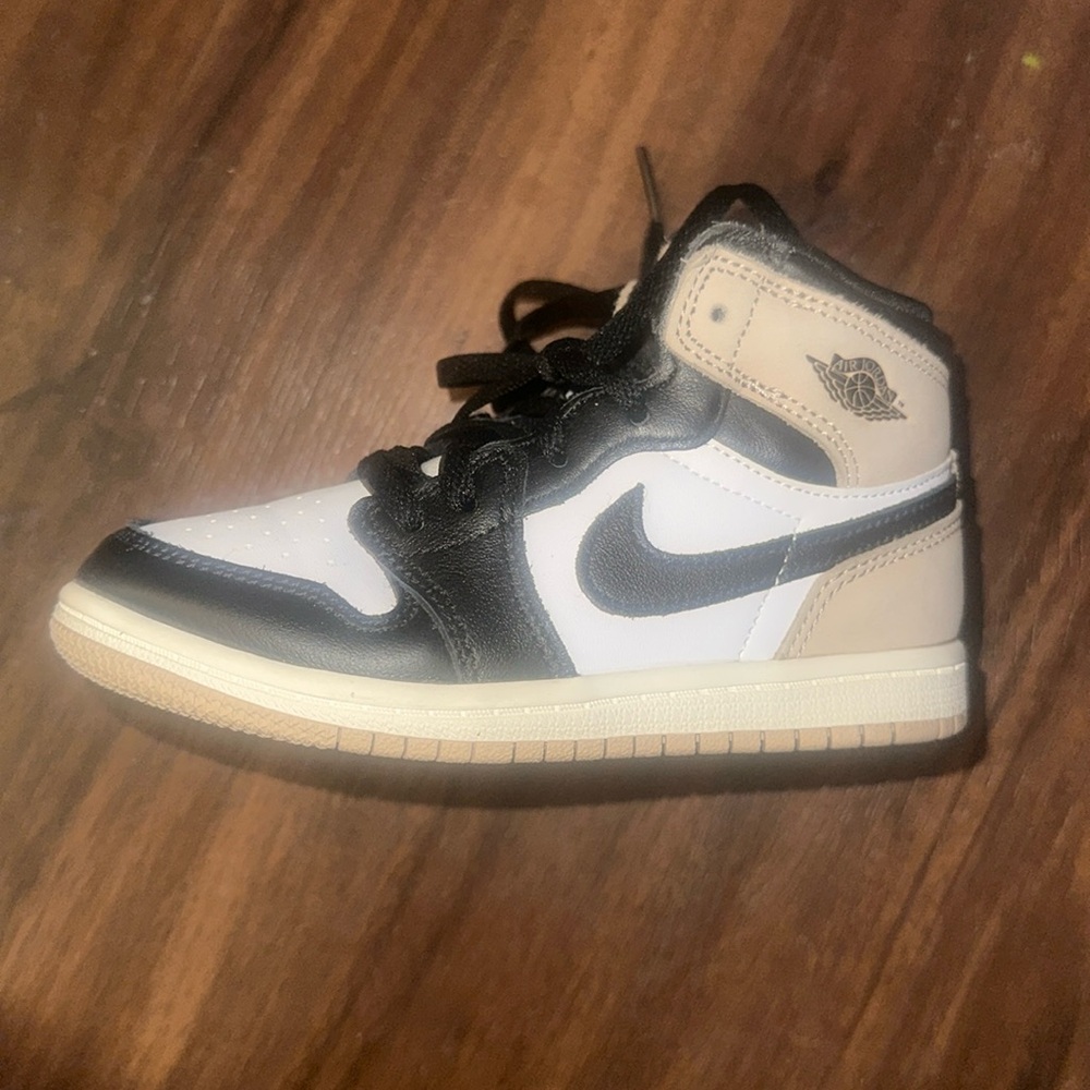 Jordan 1